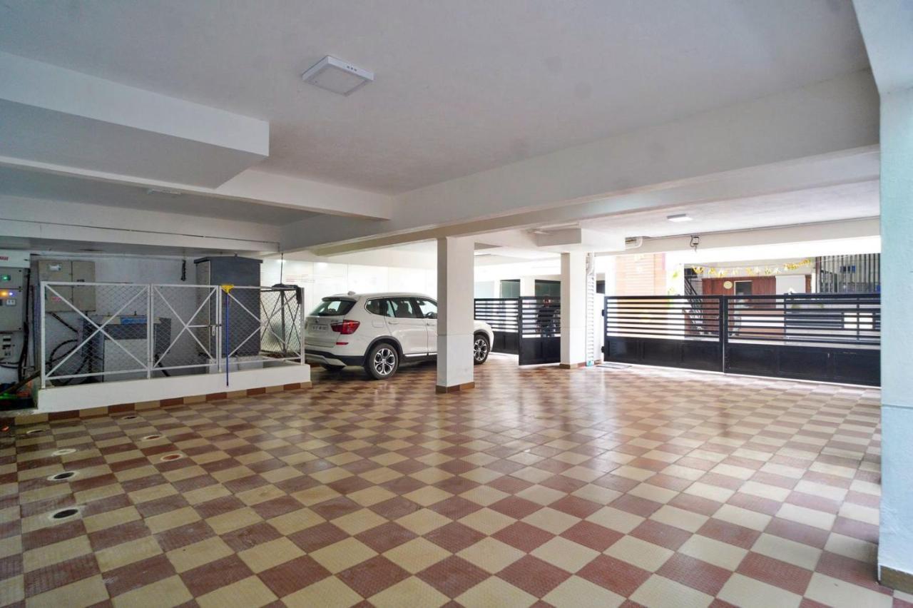 Yelahanka Hotel Sterling Inn Bangalore International Airport מראה חיצוני תמונה