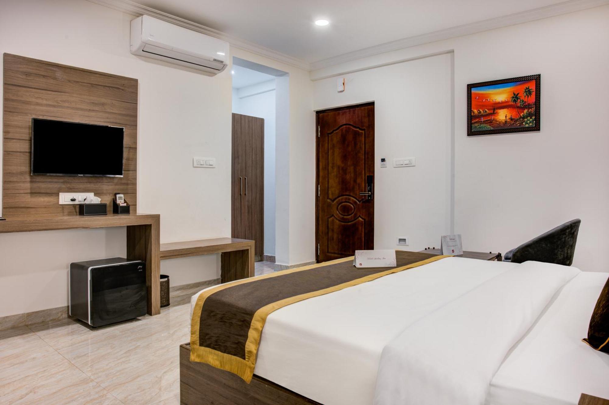Yelahanka Hotel Sterling Inn Bangalore International Airport מראה חיצוני תמונה