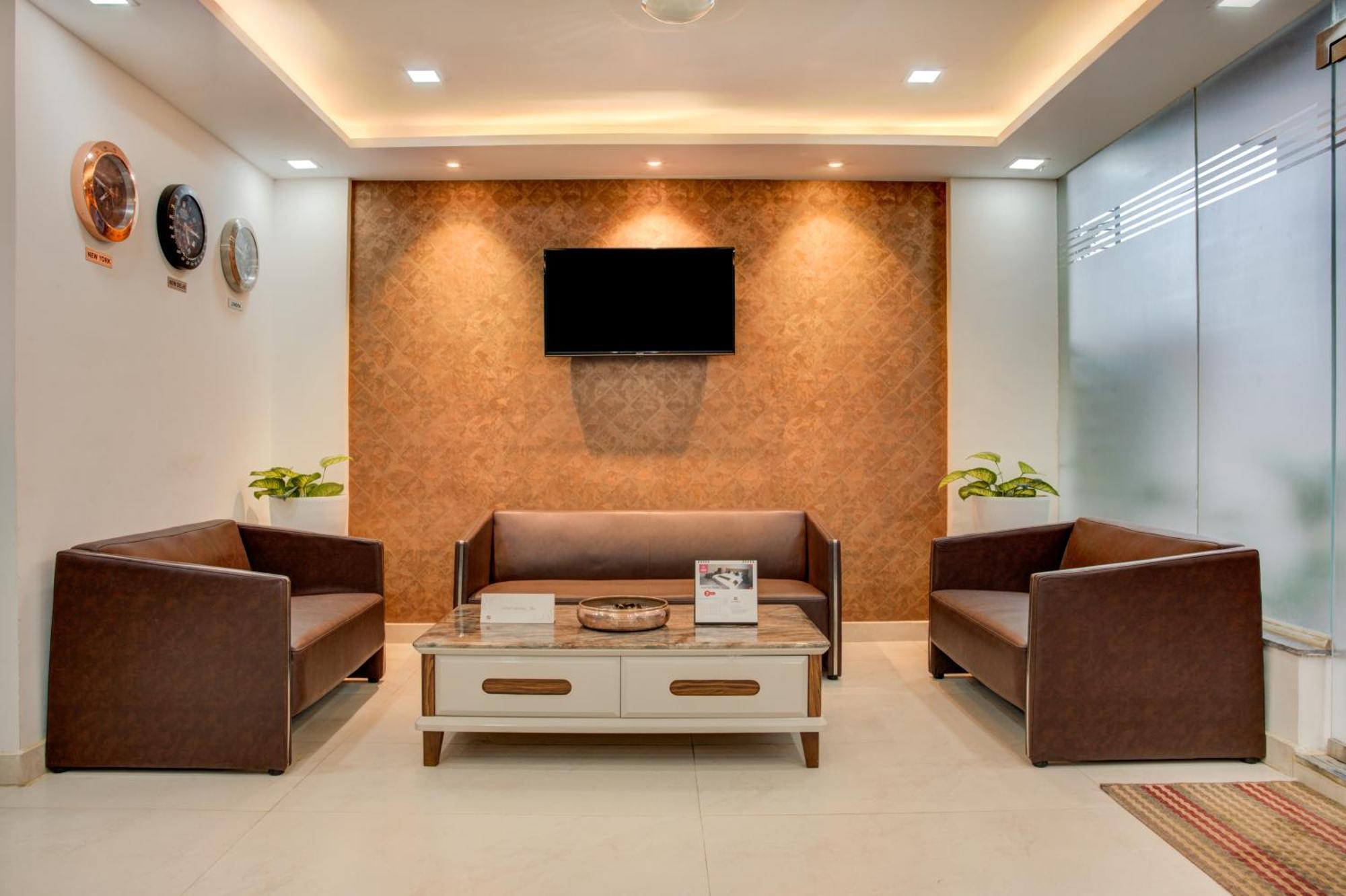Yelahanka Hotel Sterling Inn Bangalore International Airport מראה חיצוני תמונה
