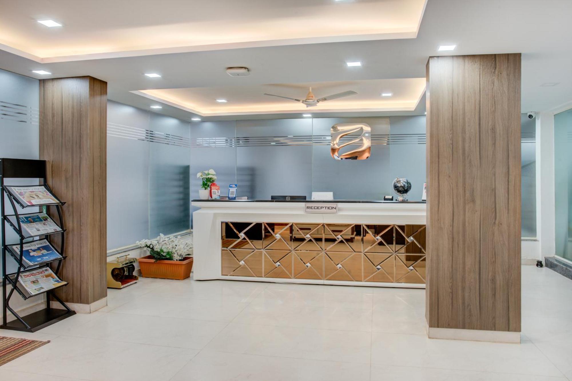 Yelahanka Hotel Sterling Inn Bangalore International Airport מראה חיצוני תמונה